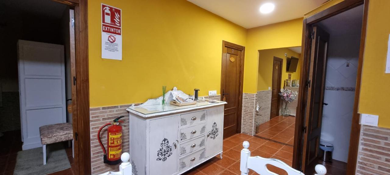 Apartamento Turistico "El Rincon De La Pernila" Гуадалупе Екстериор снимка
