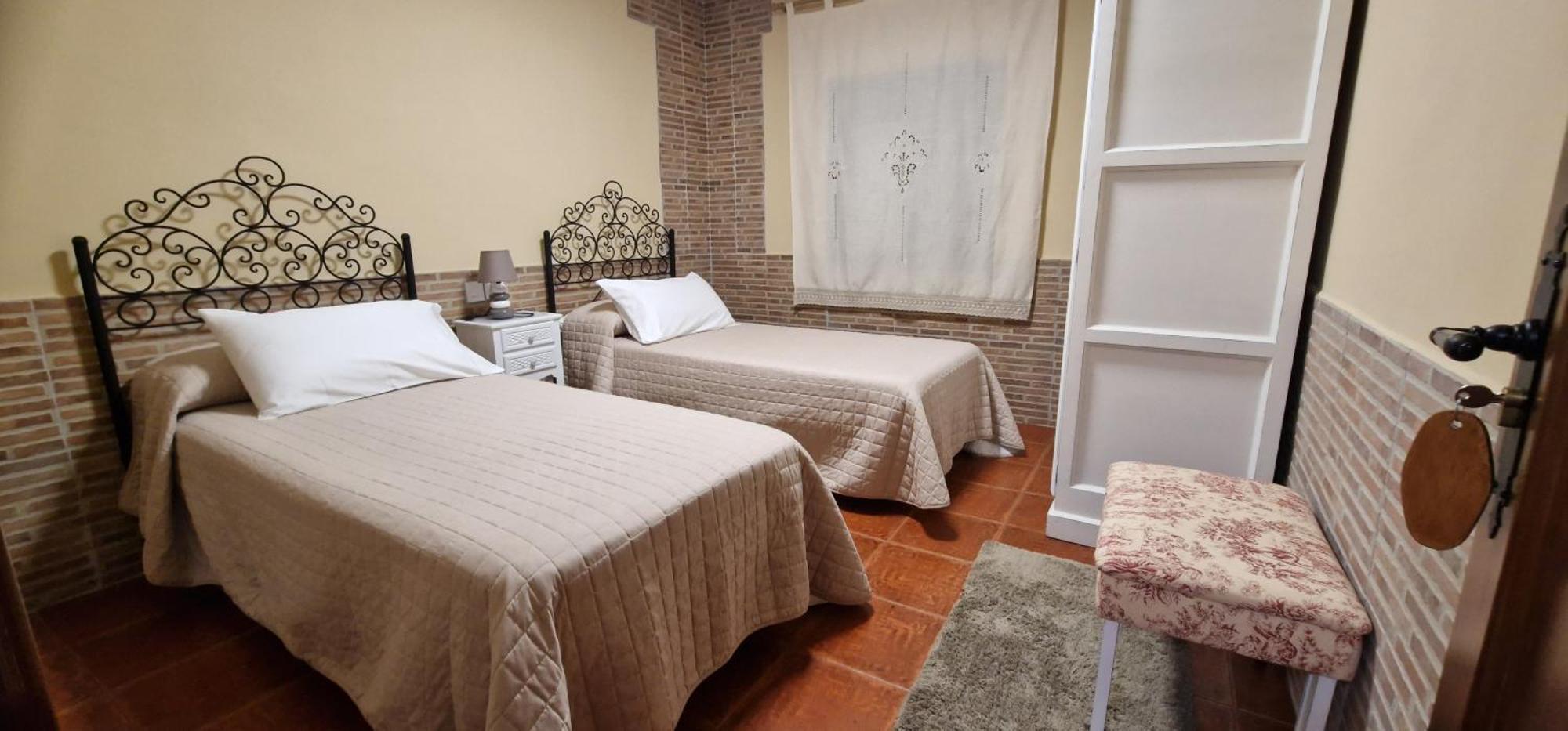 Apartamento Turistico "El Rincon De La Pernila" Гуадалупе Екстериор снимка